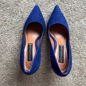 STEVEN Blue Nubuck Heels size 6